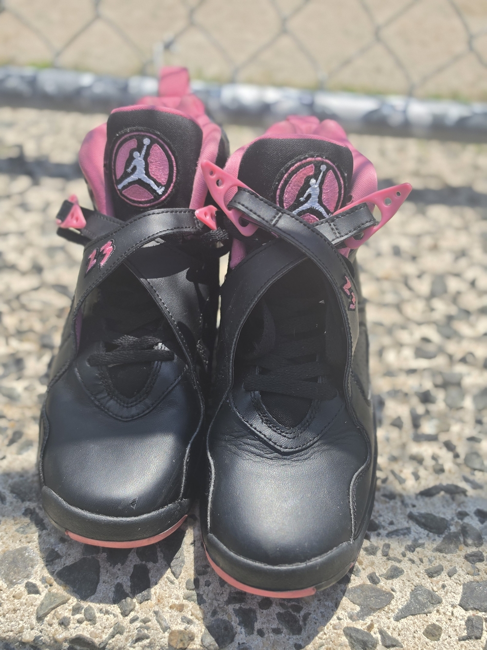 Jordan 8 (Kids) - Pink and Black Inner Lining